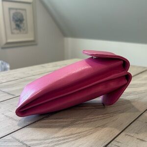 Berry Pink Soft Glasses Holder